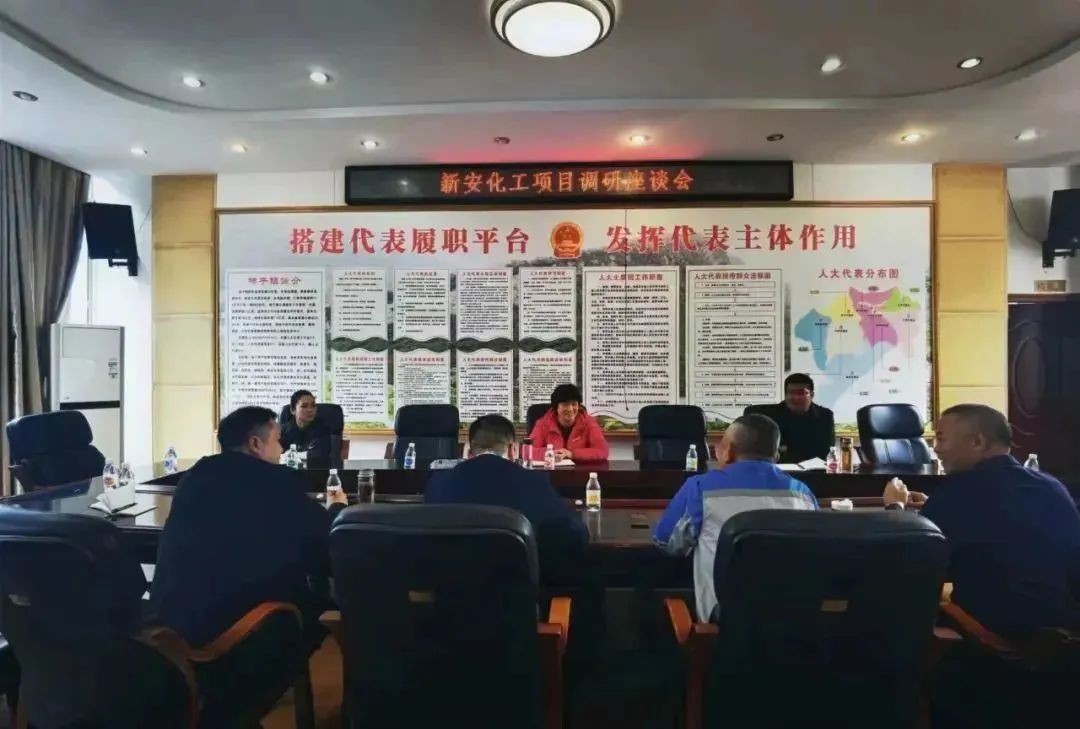 申琼在盐津县督导时强调：毫不放松抓好常态化疫情防控，争分夺秒推动项目建设