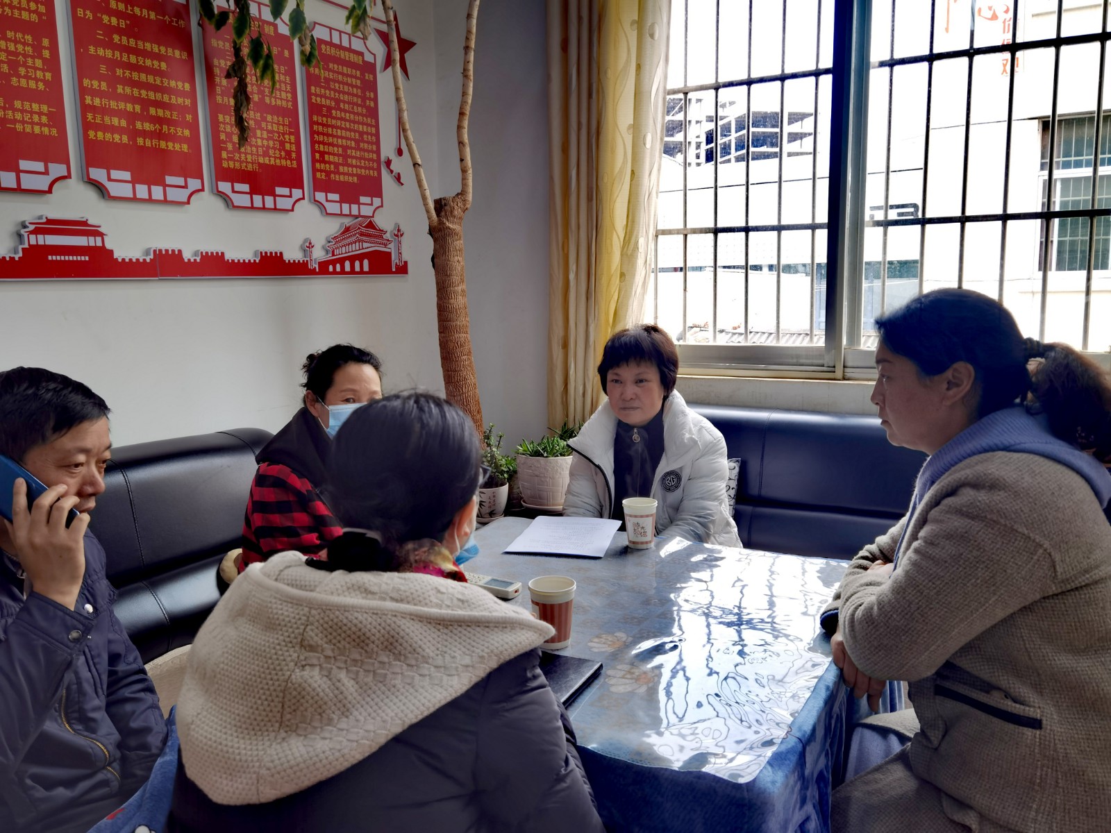 申琼到挂包社区督导创文工作