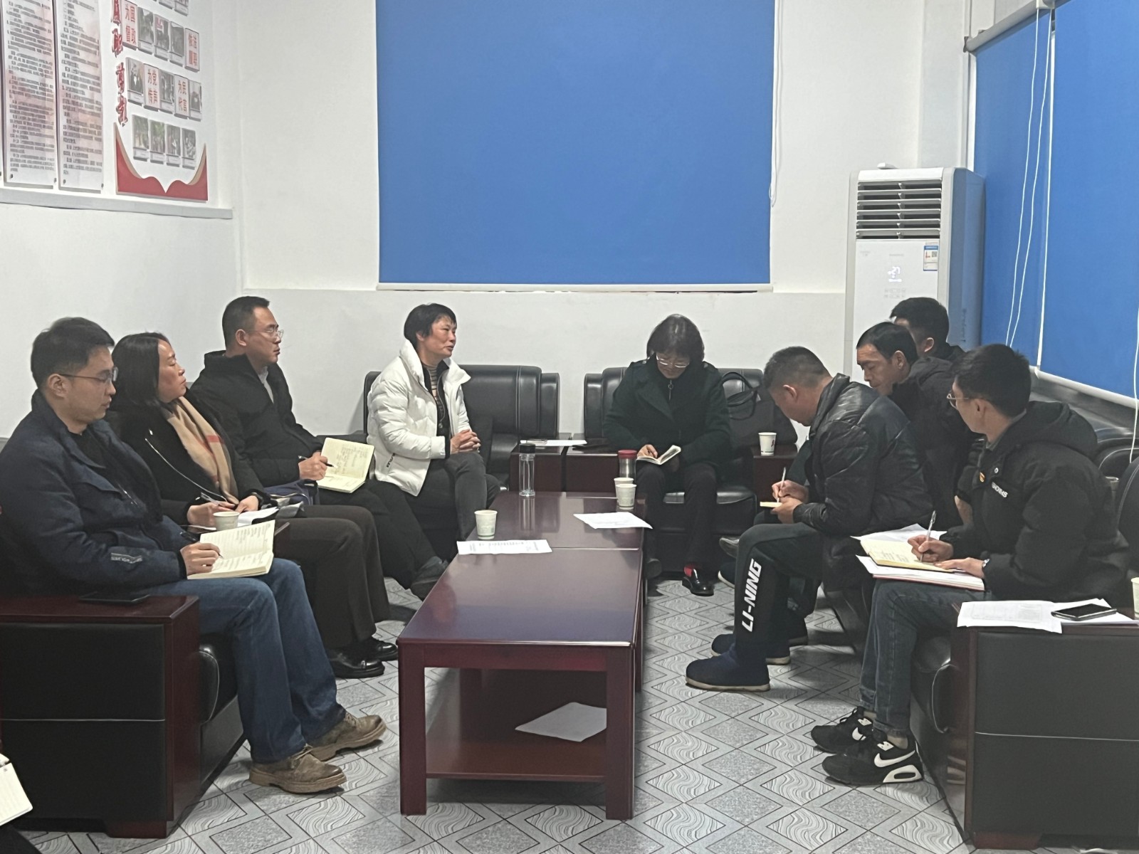 申琼到盐津县敦厚村指导开展 组织生活会