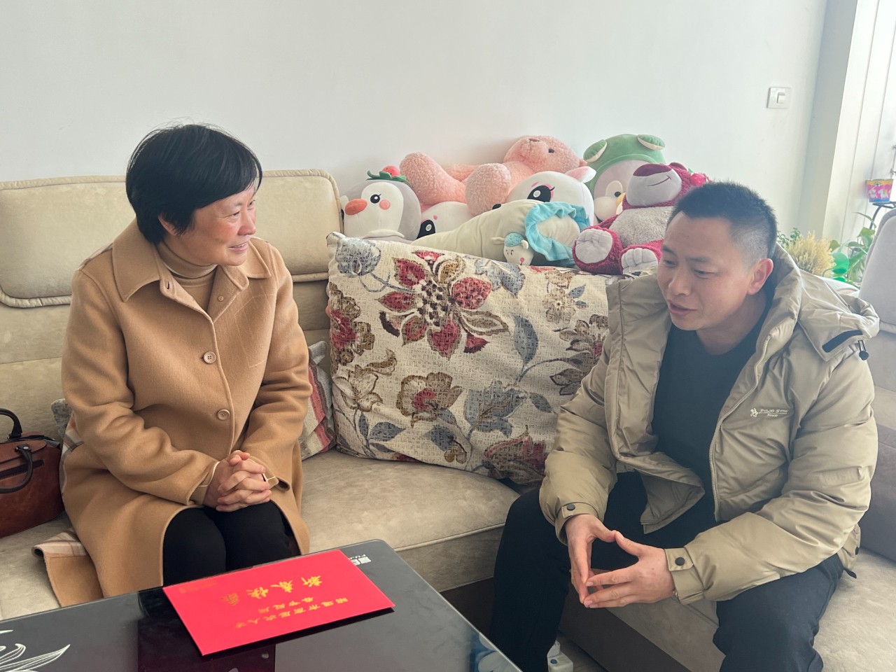 市政协主席会议成员开展春节走访慰问