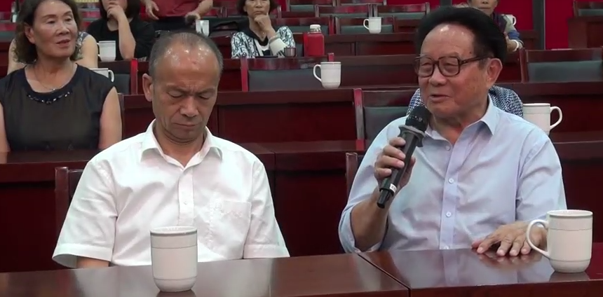 殷美元老师朗诵张若虚的春江花月夜