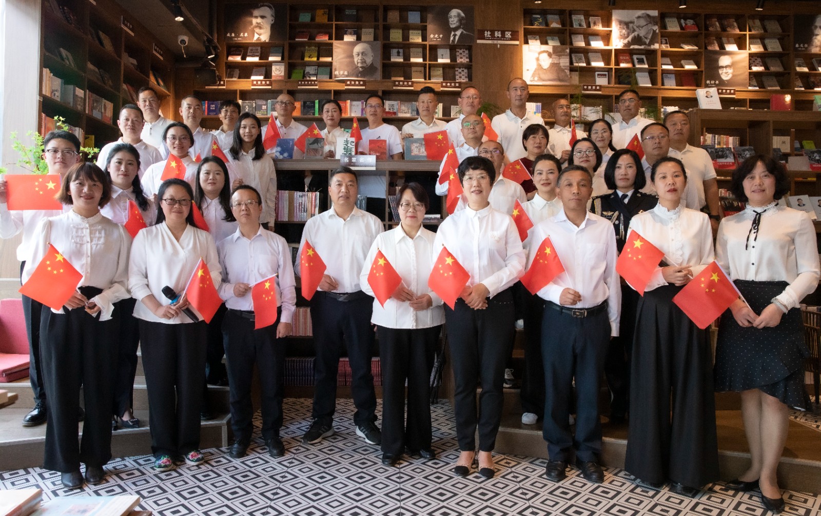 书香润初心 阅读聚共识——昭阳区政协开展“培育读书风尚 建设文化强国”世界读书日活动